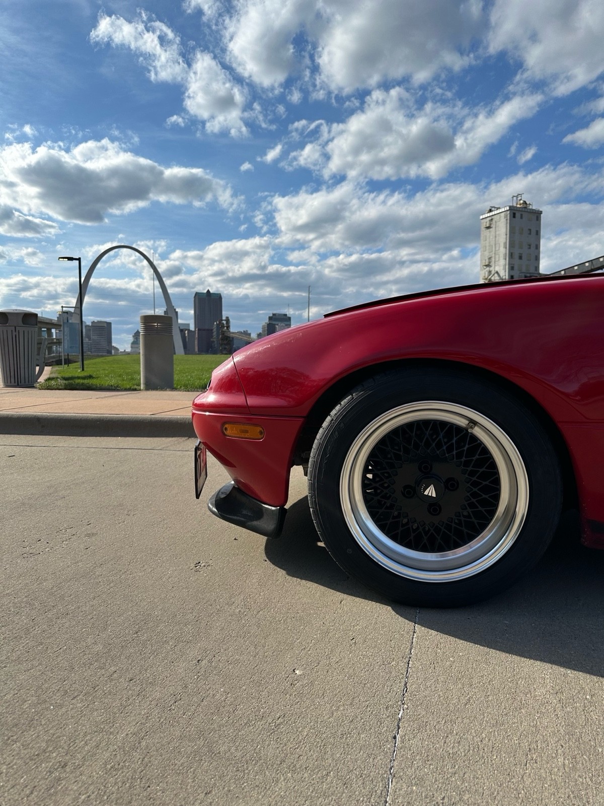 Mazda-MX-5-Miata-1994-Convertible-10