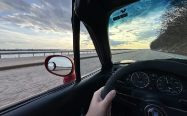 Mazda-MX-5-Miata-1994-Convertible-12