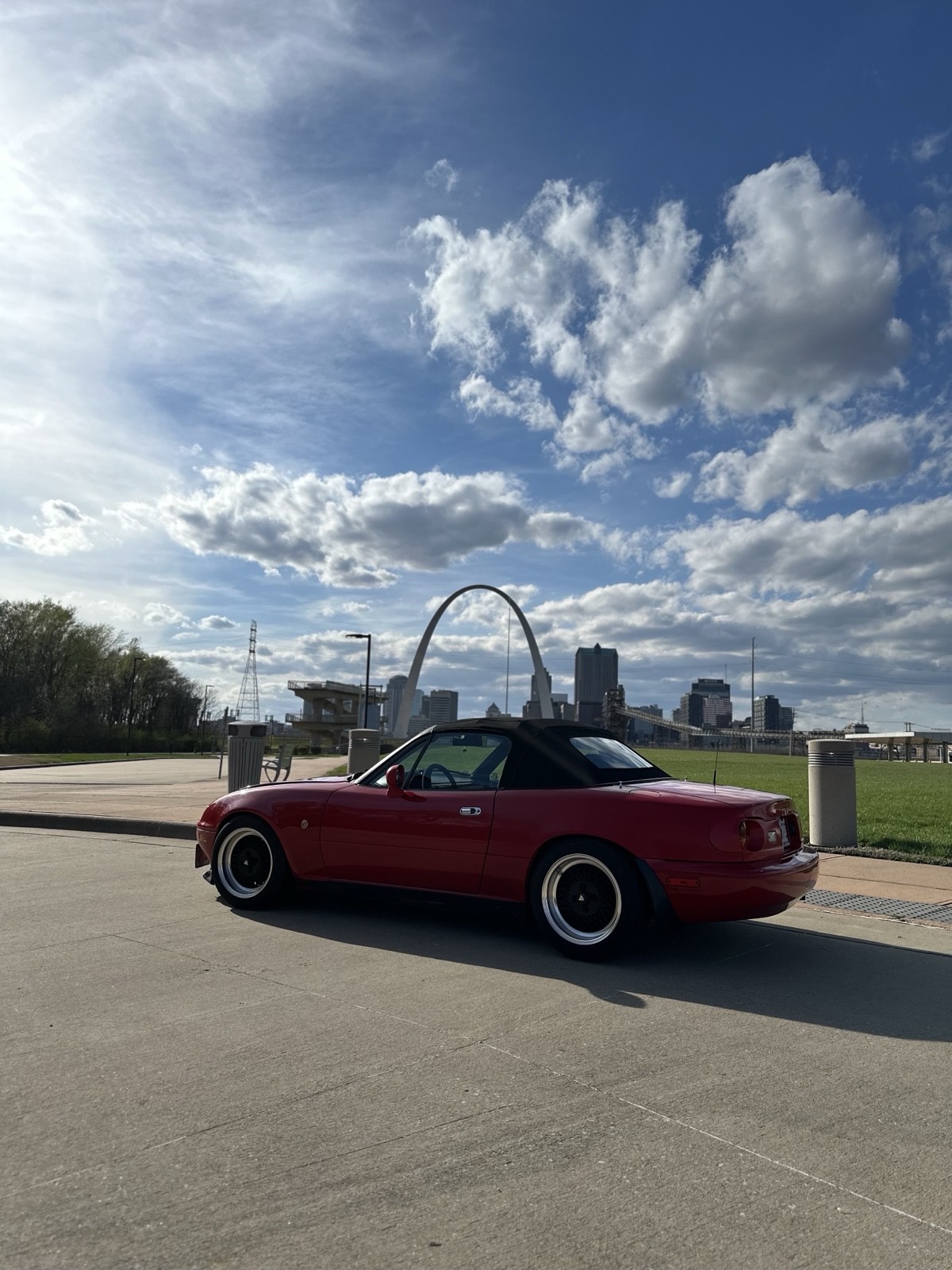 Mazda-MX-5-Miata-1994-Convertible-7