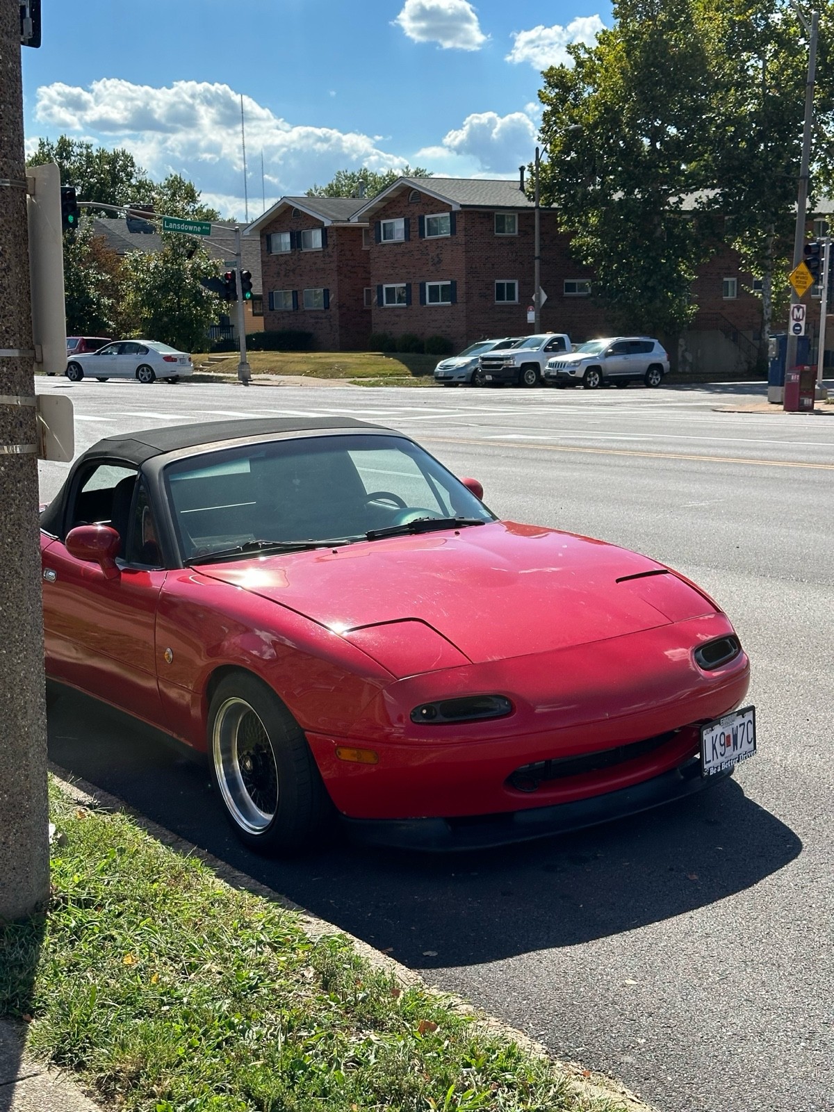 Mazda-MX-5-Miata-1994-Convertible-9