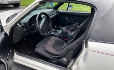 Mazda-MX-5-Miata-1995-Convertible-3