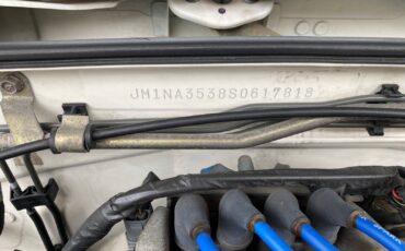 Mazda-MX-5-Miata-1995-Convertible-5