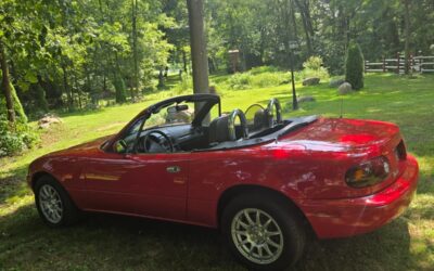 Mazda MX-5 Miata 1995 Convertible