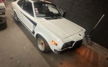 Mazda-RX-3-1973-Coupe-2