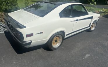Mazda-RX-3-1973-Coupe-3