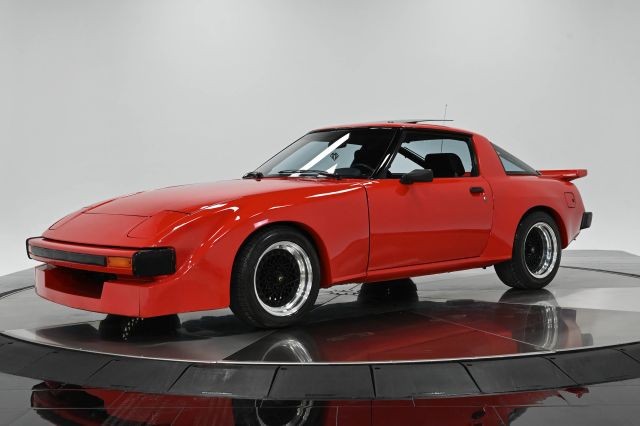 Mazda-RX-7-1980-Coupe-1