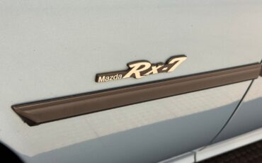 Mazda-RX-7-1980-Coupe-10