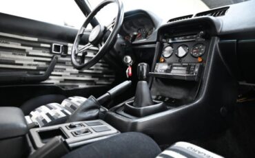 Mazda-RX-7-1980-Coupe-19