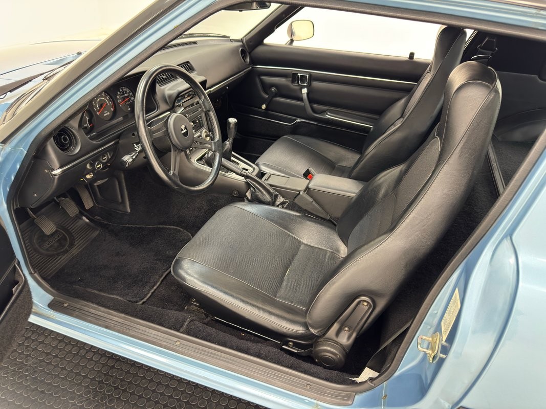 Mazda-RX-7-1980-Coupe-29