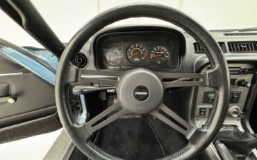 Mazda-RX-7-1980-Coupe-32