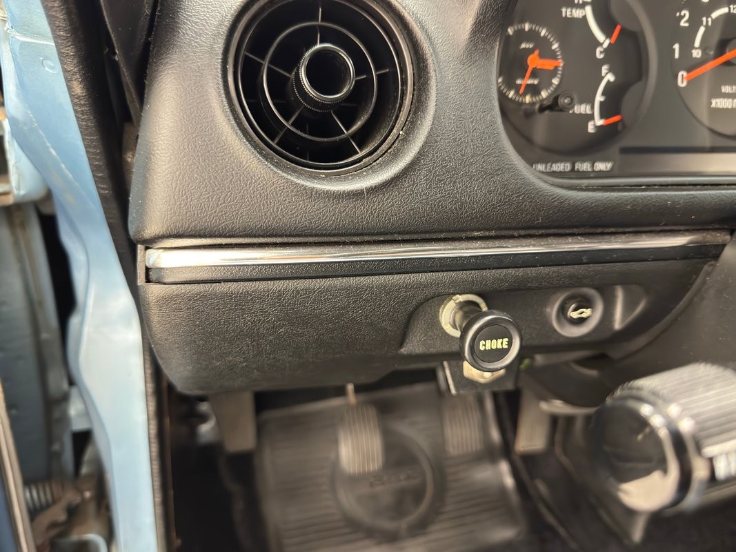 Mazda-RX-7-1980-Coupe-34