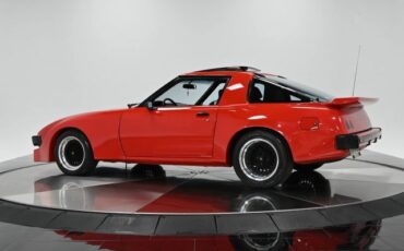 Mazda-RX-7-1980-Coupe-4