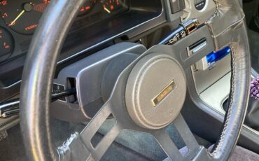 Mazda-RX-7-1984-Coupe-11