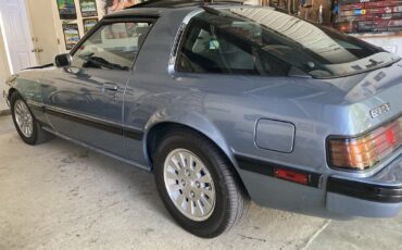 Mazda-RX-7-1984-Coupe-6