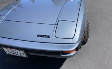 Mazda-RX-7-1984-Coupe-7
