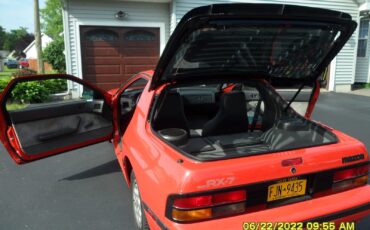 Mazda-RX-7-1986-Coupe-6