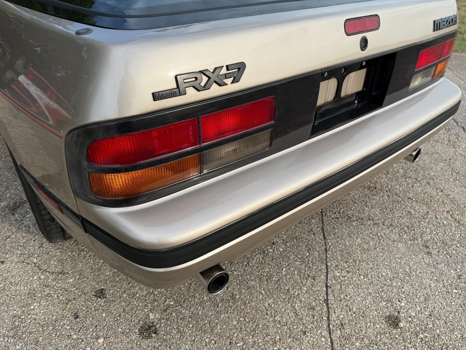 Mazda-RX-7-1987-Coupe-16