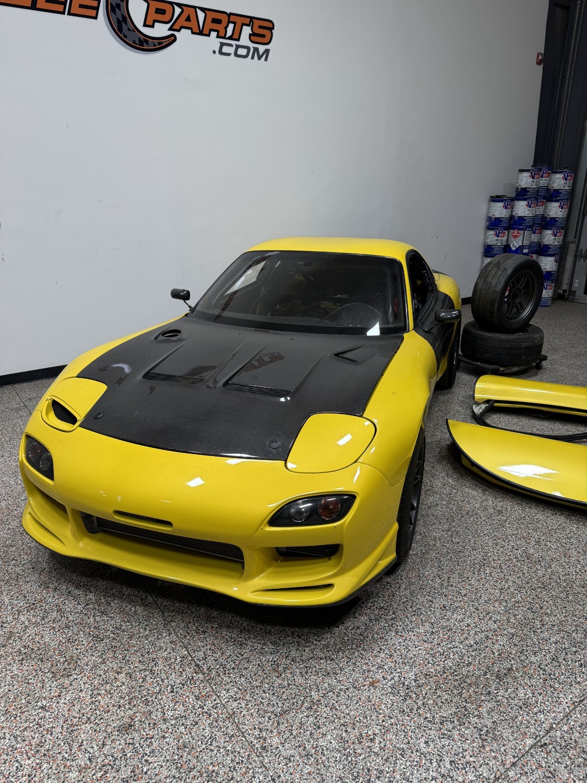 Mazda-RX-7-1993-Coupe-2