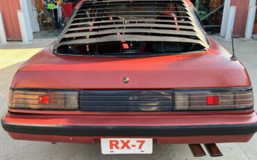 Mazda-Rx-7-1982-Red-Red-10