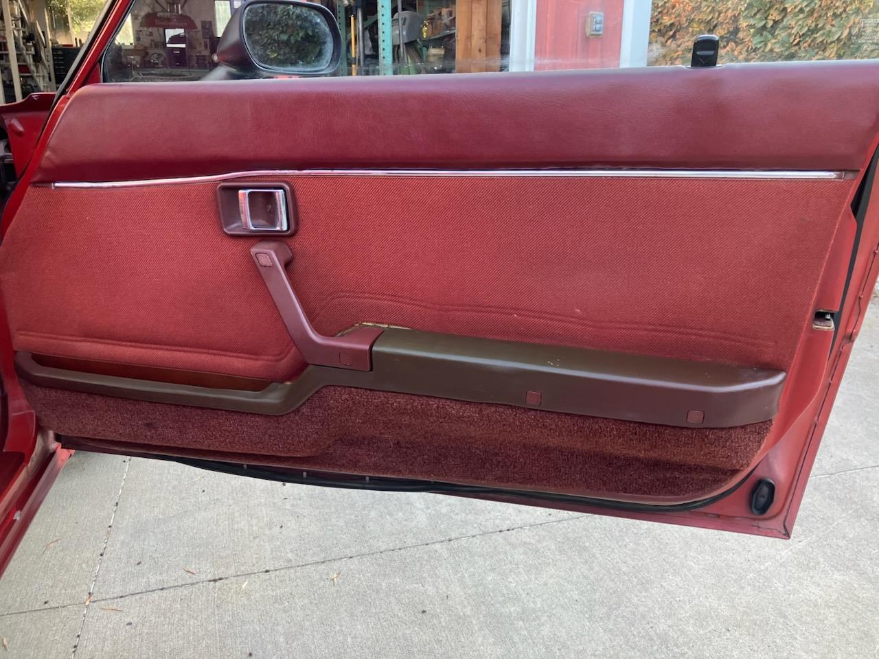 Mazda-Rx-7-1982-Red-Red-18