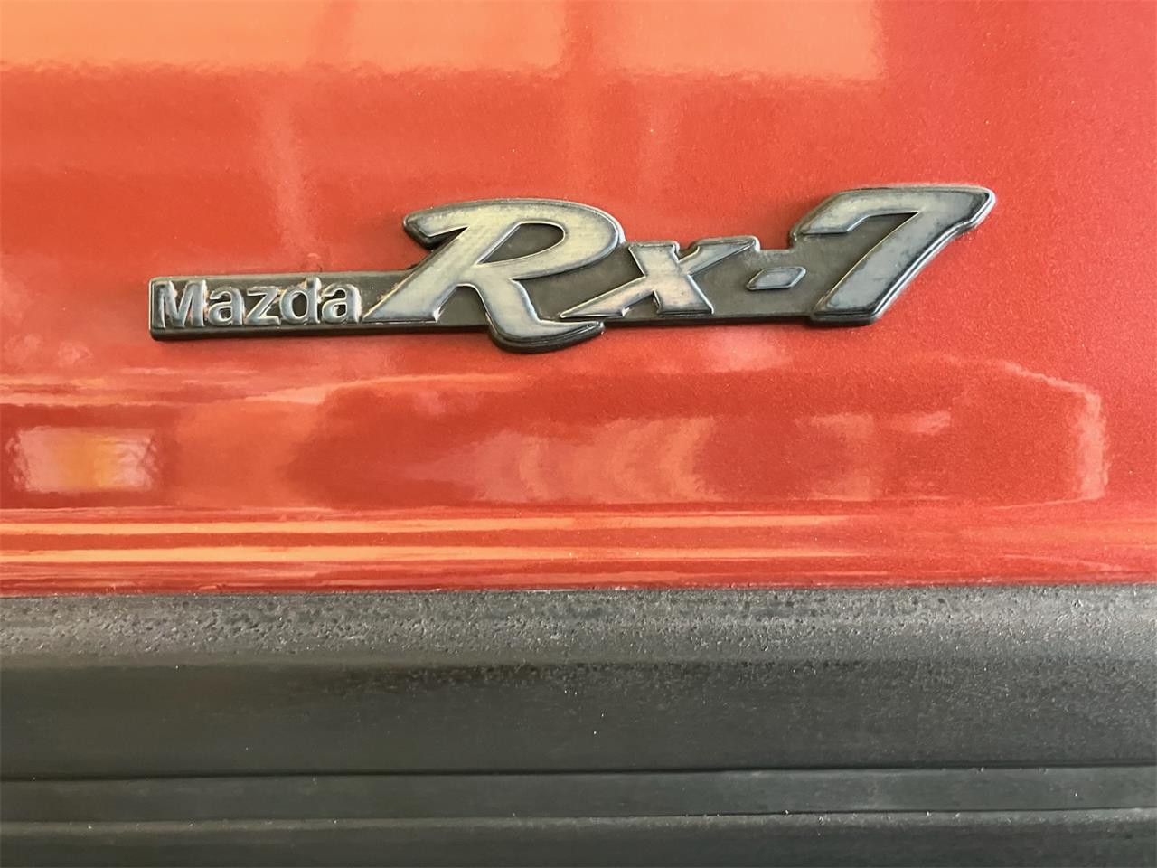 Mazda-Rx-7-1982-Red-Red-26