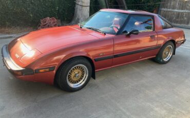 Mazda-Rx-7-1982-Red-Red-5