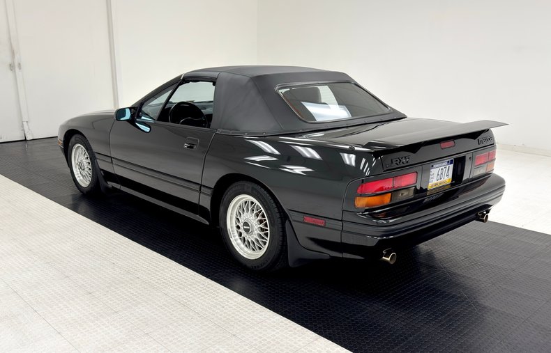 Mazda-Rx-7-1988-Black-Charcoal-Gray-16