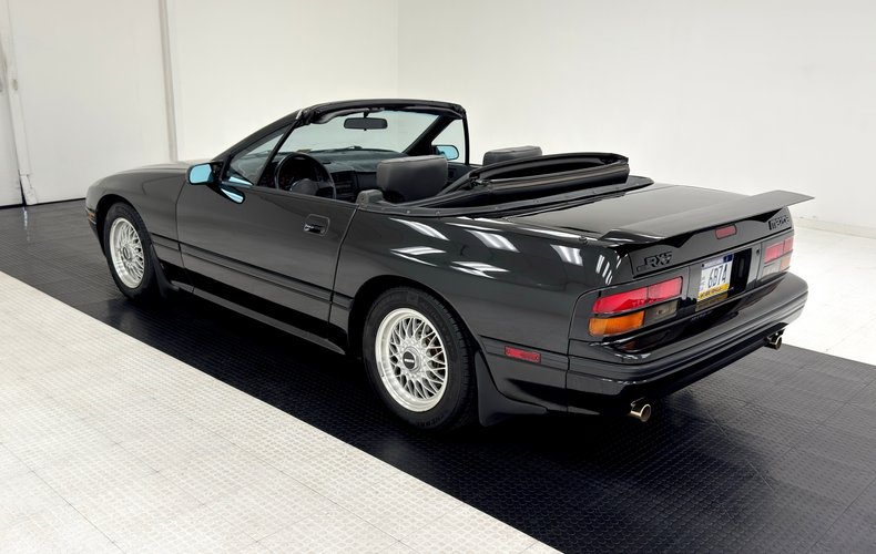 Mazda-Rx-7-1988-Black-Charcoal-Gray-17