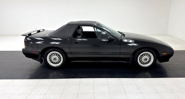 Mazda-Rx-7-1988-Black-Charcoal-Gray-20