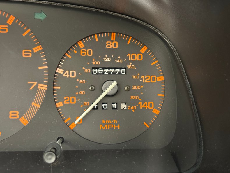 Mazda-Rx-7-1988-Black-Charcoal-Gray-38