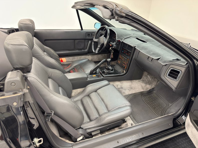 Mazda-Rx-7-1988-Black-Charcoal-Gray-4