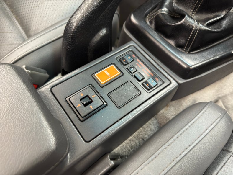 Mazda-Rx-7-1988-Black-Charcoal-Gray-42
