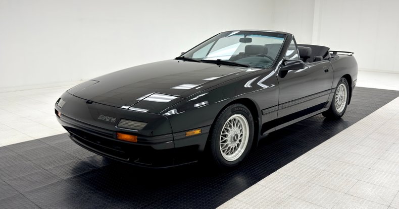 Mazda-Rx-7-1988-Black-Charcoal-Gray-43