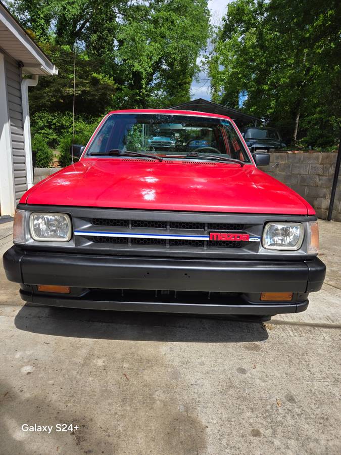 Mazda-b-2200-1992-red-1