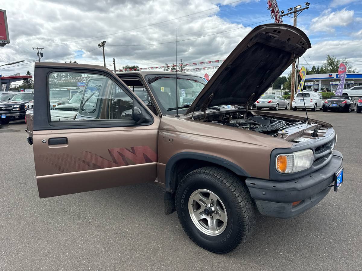 Mazda-b-series-1994-brown-21