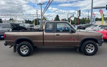 Mazda-b-series-1994-brown-3
