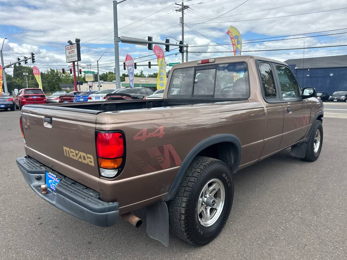 Mazda-b-series-1994-brown-4