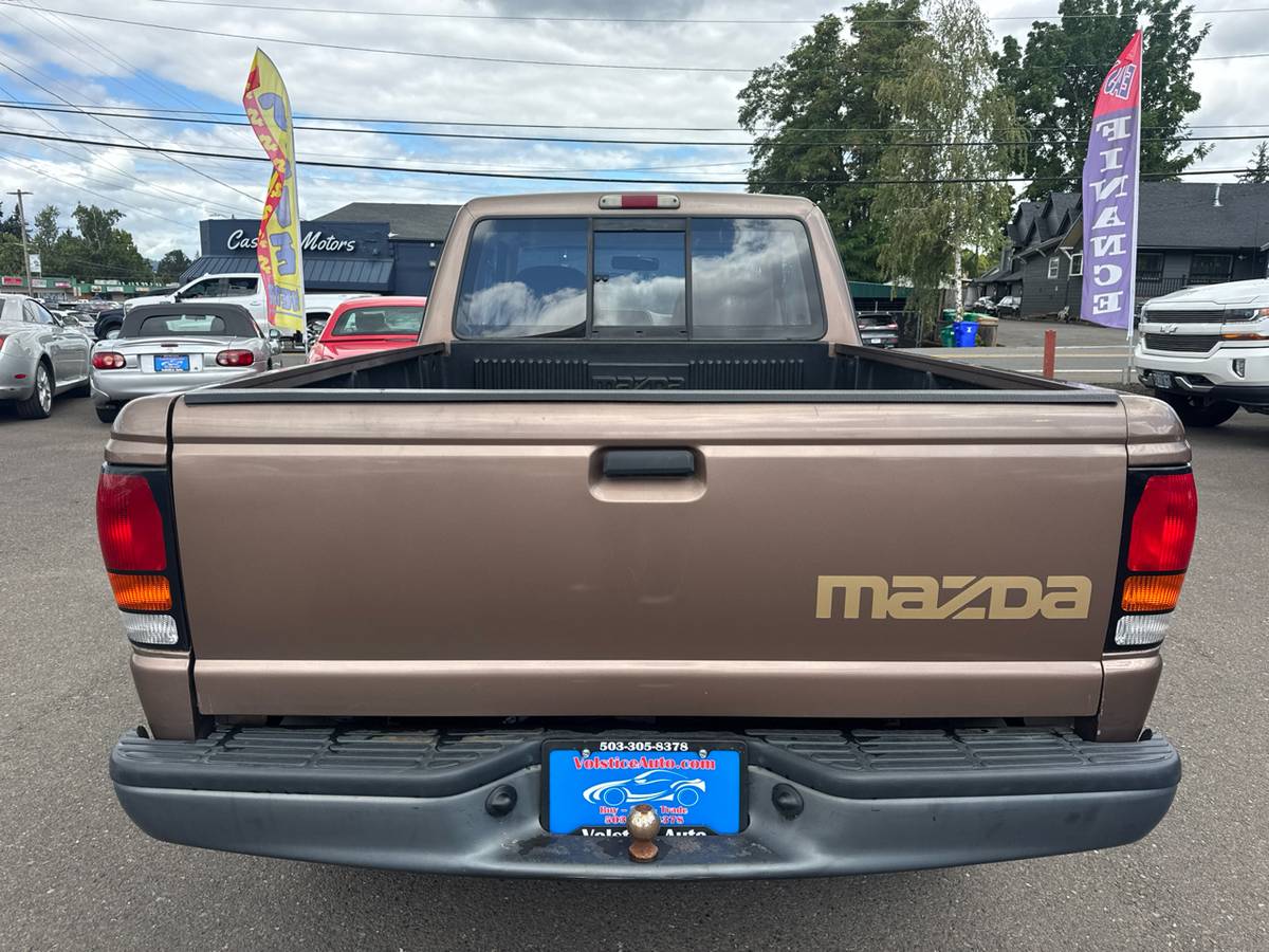Mazda-b-series-1994-brown-5
