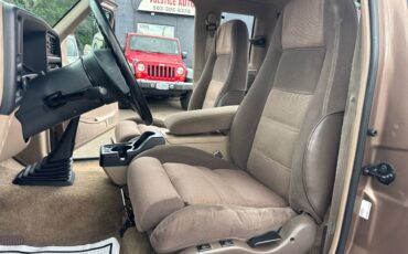 Mazda-b-series-1994-brown-9