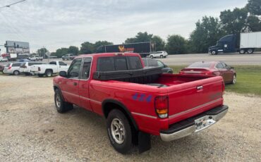 Mazda-b-series-1994-red-3