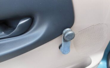Mazda-b-series-pickup-1994-green-6