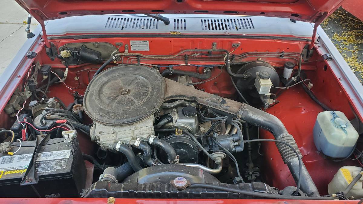 Mazda-b2000-1987-custom-6