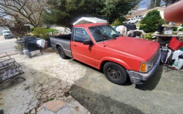 Mazda-b2000-1987-custom-9