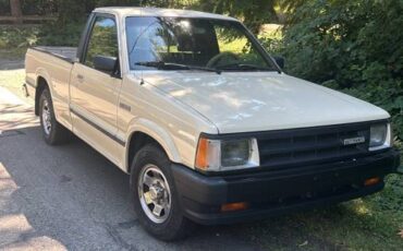 Mazda-b2200-1986-brown-1