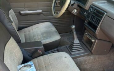 Mazda-b2200-1986-brown-2