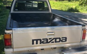 Mazda-b2200-1986-brown-3
