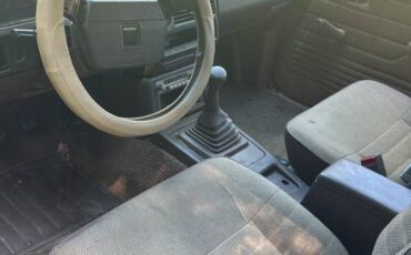 Mazda-b2200-1986-brown-5