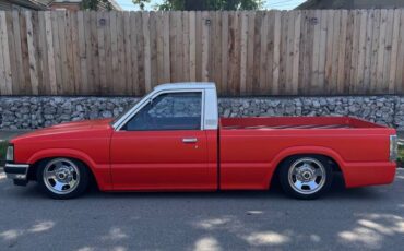 Mazda-b2200-1988-orange-3