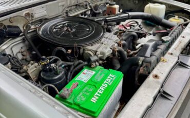 Mazda-b2200-1988-silver-1
