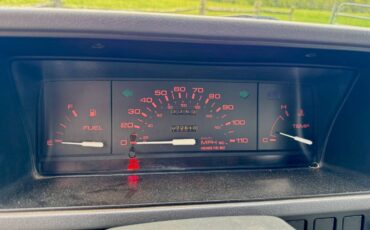 Mazda-b2200-1988-silver-14